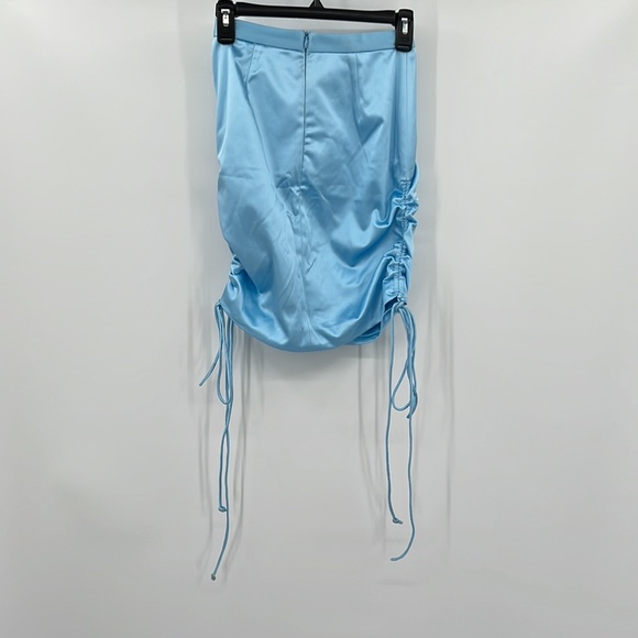 LaQuan Smith Ruched Side Tie Mini Skirt in Baby Blue Small - Picture 6 of 8